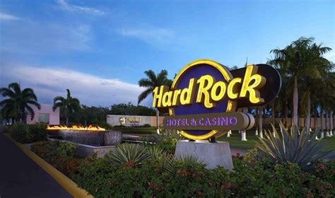 Casino purple Dominican Republic